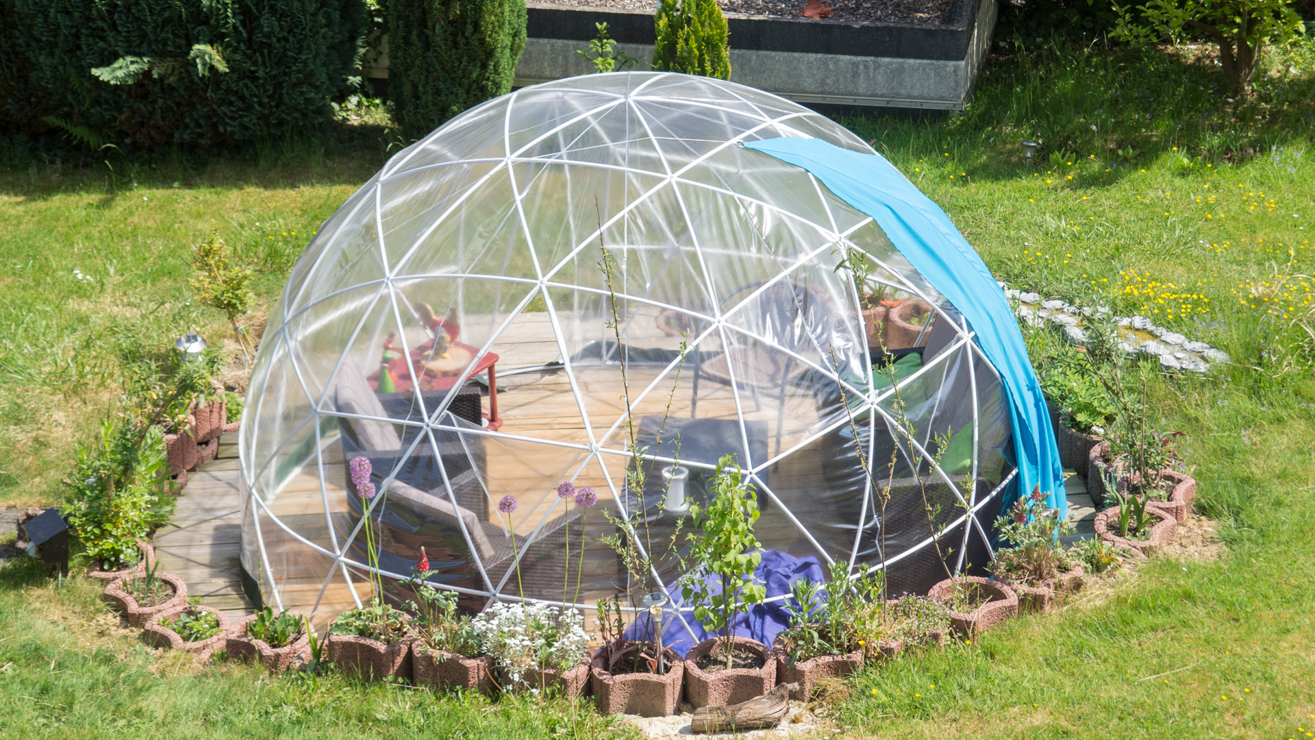 Garden Igloo Pavillon / Gewächshaus Techtest