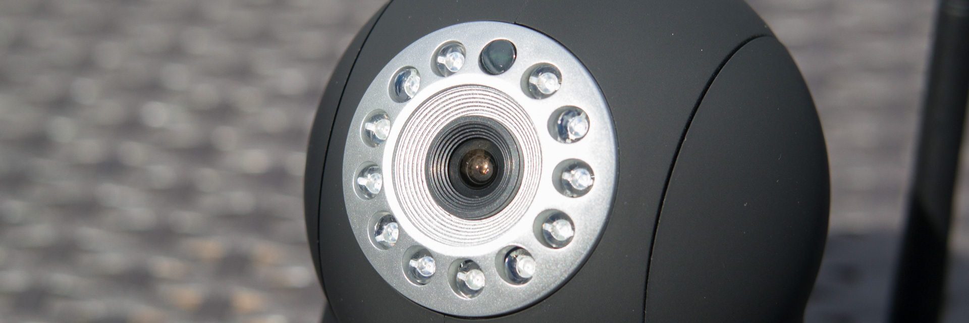 Günstige Überwachungskamera im Praxis Check HooToo HT-IP211HDP