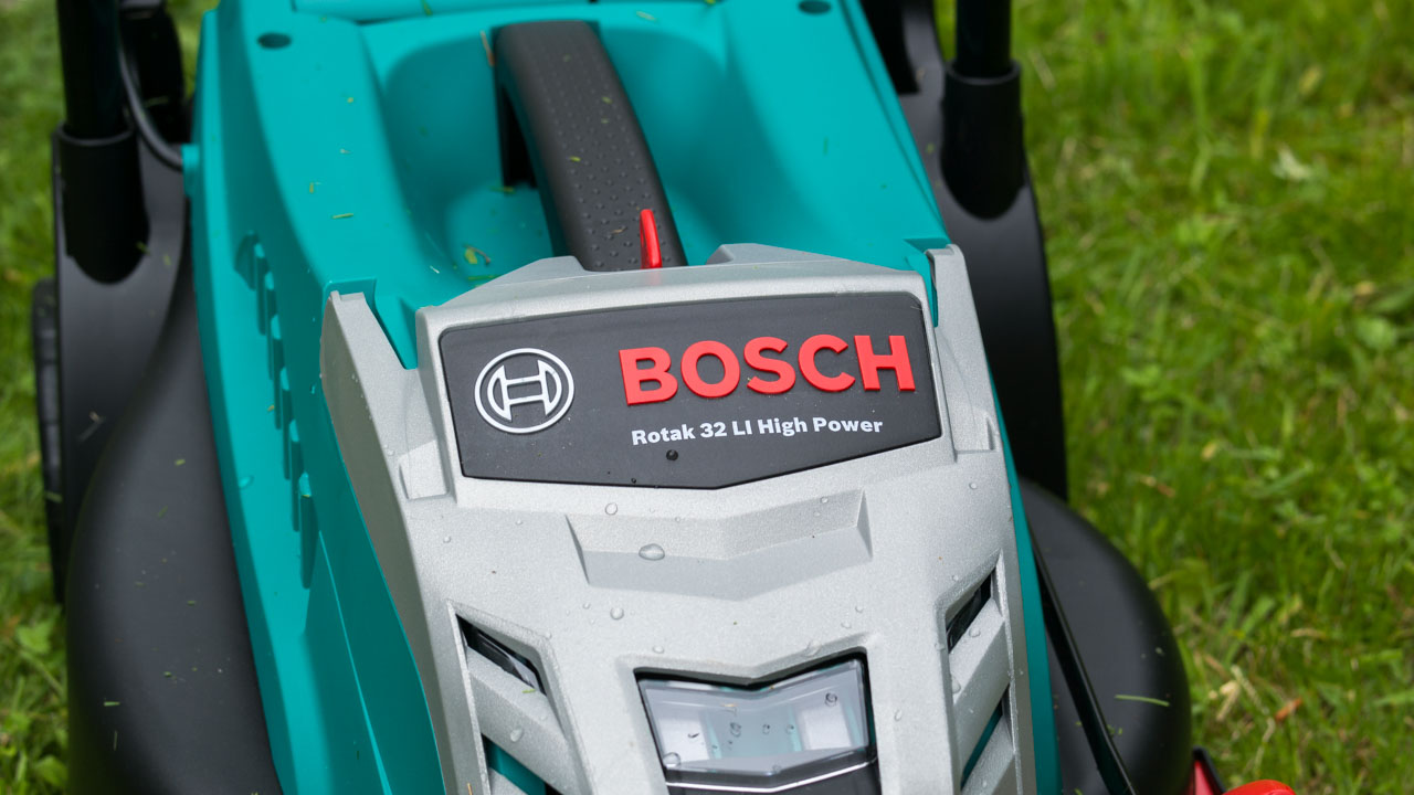Bosch Home & Garden Rotak 32 LI High Power Akku-Rasenmäher Review