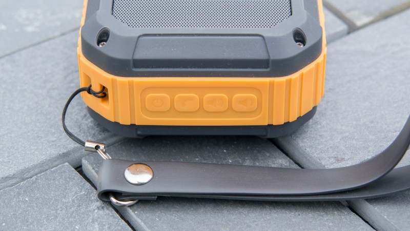 Outdoor Bluetooth Lautsprecher bisher Omaker M4 Wassergeschützt IP54 NFC Empfehlung Bass guter Klang
