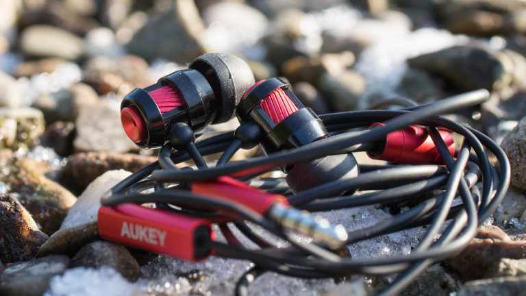 Ohrhörer für unter 10€ kann das was sein ? Aukey EP-C2  im Test