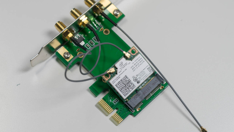 PCIe Mini Card WLAN Adapter im Desktop Einsetzten (PCIe Mini Card auf PCIe Adapter)