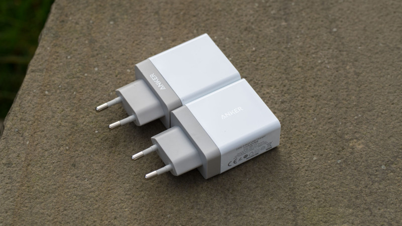 Anker 24W 2-Port USB Ladegerät mit PowerIQ Test Review-8