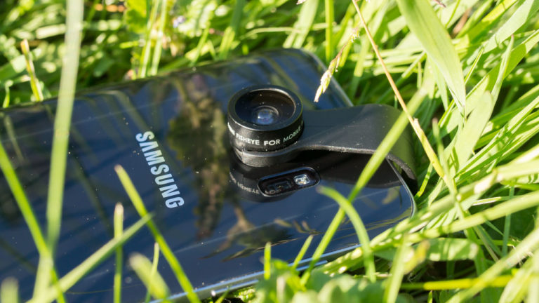 Smartphone Objektive von AUKEY im Test, das 160 Grad Fischauge + 20x Makro