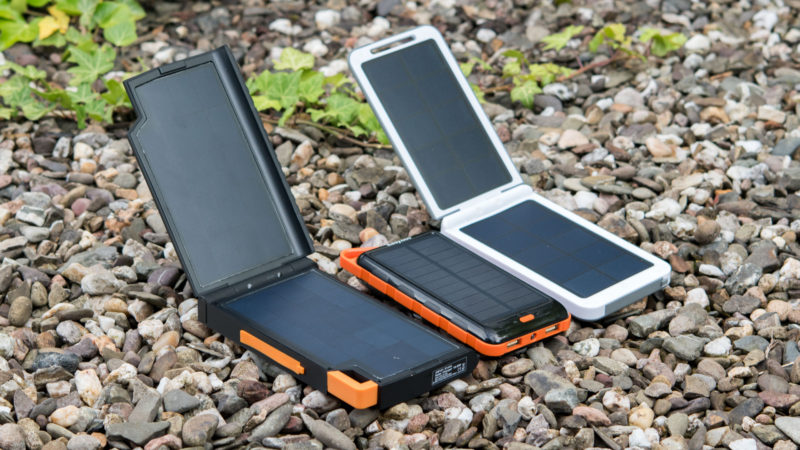 Xtrom AM121 Solar Powerbank Test-23