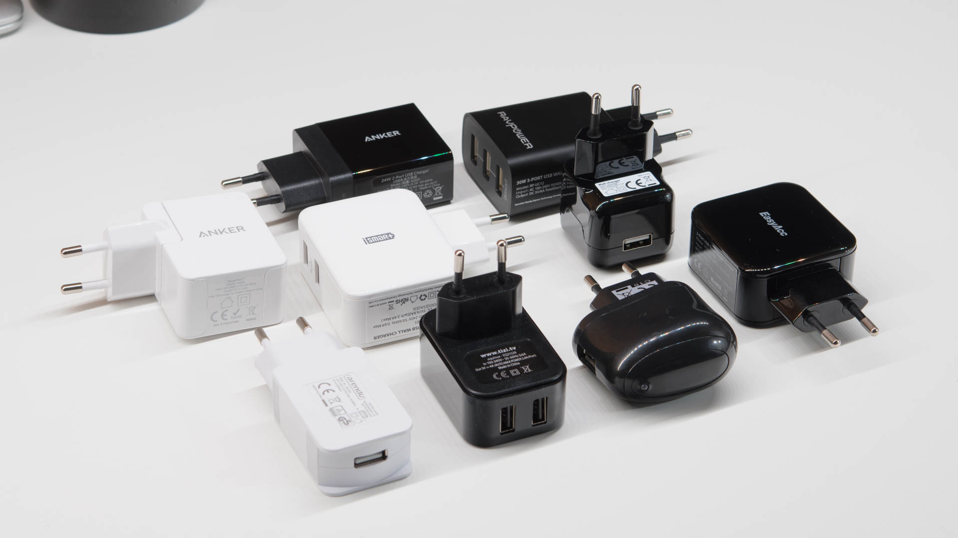 9 günstige und hoffentlich gute USB Ladegeräte im Vergleich von Anker,  Basics, EasyAcc, Equinux,. - Techtest