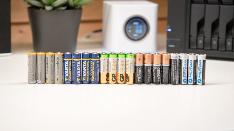 5x AA Batterien groß Packs im Vergleich (AmazonBasics, GP, Duracell, Varta, everActive)
