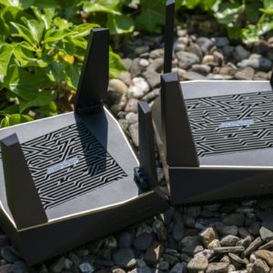 Das ASUS AiMesh AX6100 WiFi System im Test