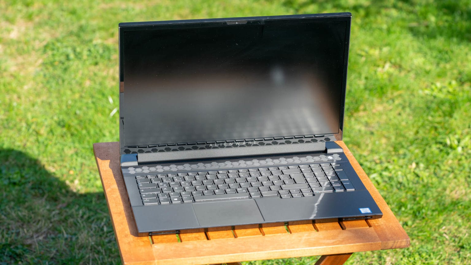Das Alienware m17 R2 im Test, überzeugend gut mit einer Schwäche ...