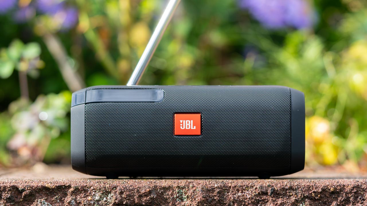 Der JBL Tuner Im Test Bluetooth Lautsprecher Digital Radio Techtest