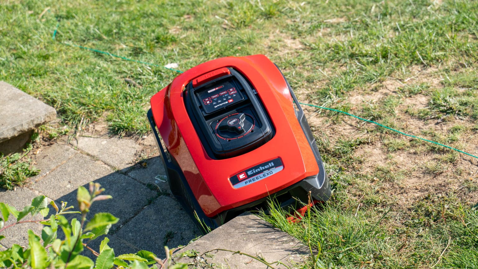 Im Test, der Einhell FREELEXO 600 Mähroboter, gut und günstig? (mit