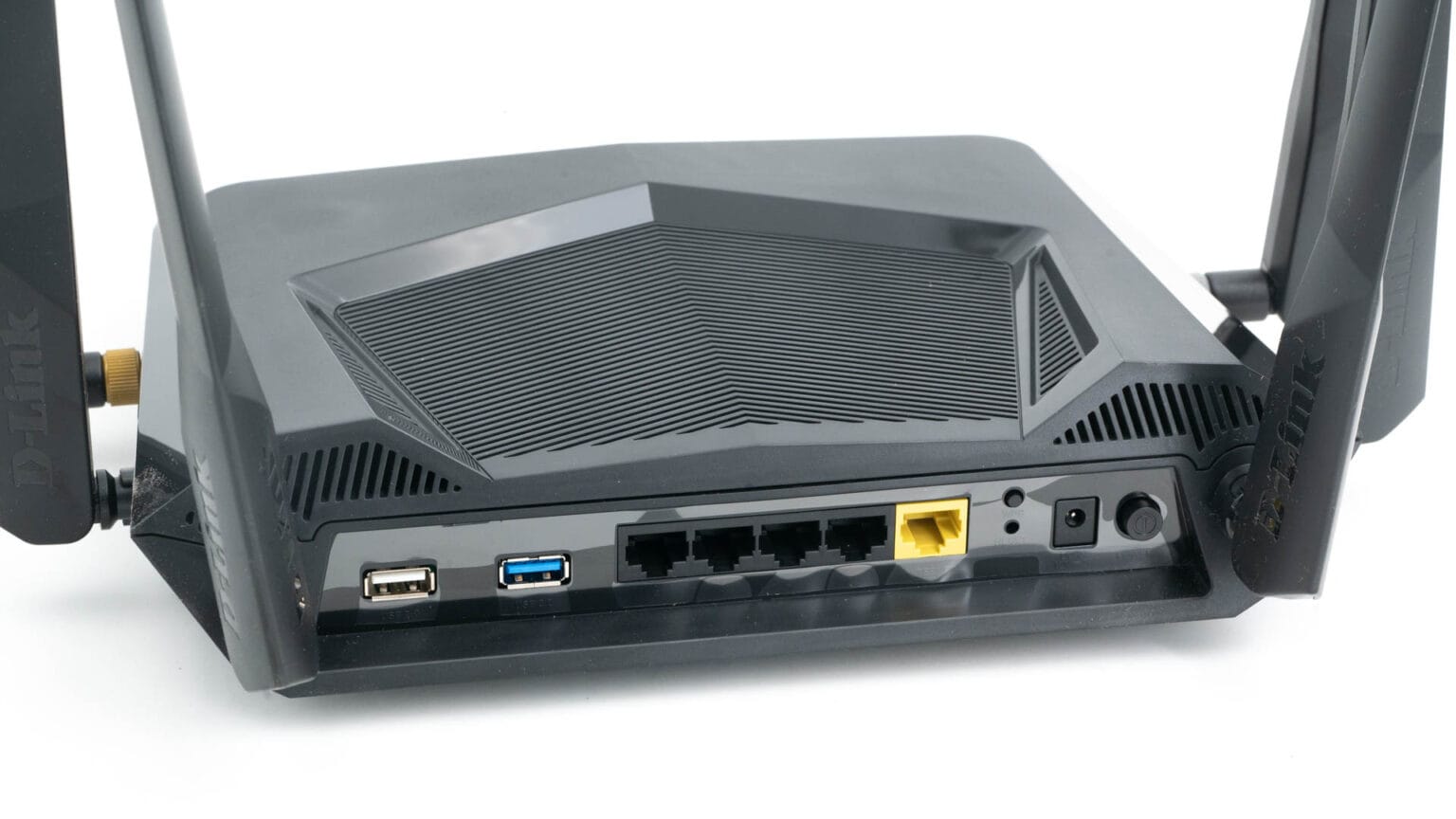 Test DLink DIRX5460, schnell und sparsam! Techtest