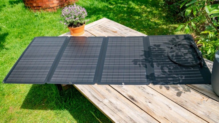 Test: das EcoFlow 160W Solarpanel, faltbar aber mit Standard Anschlüssen!