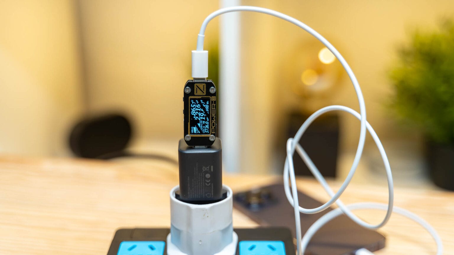 ladegeräte iphone 14