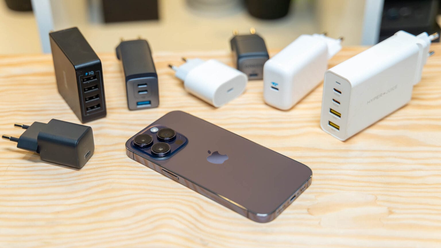 Iphone 14 Pro Laden