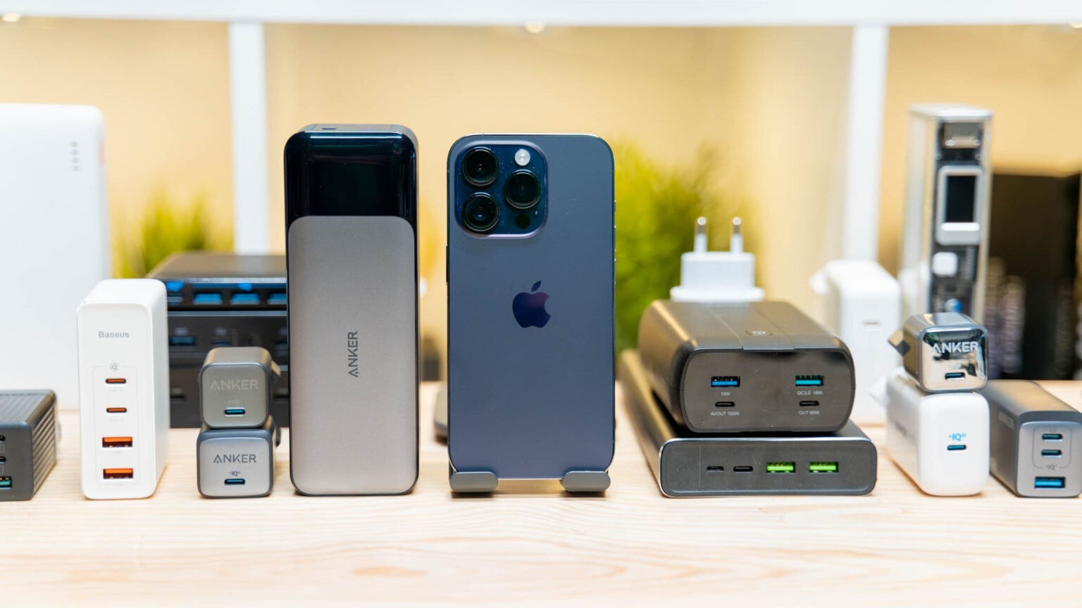 ladegeräte iphone 14