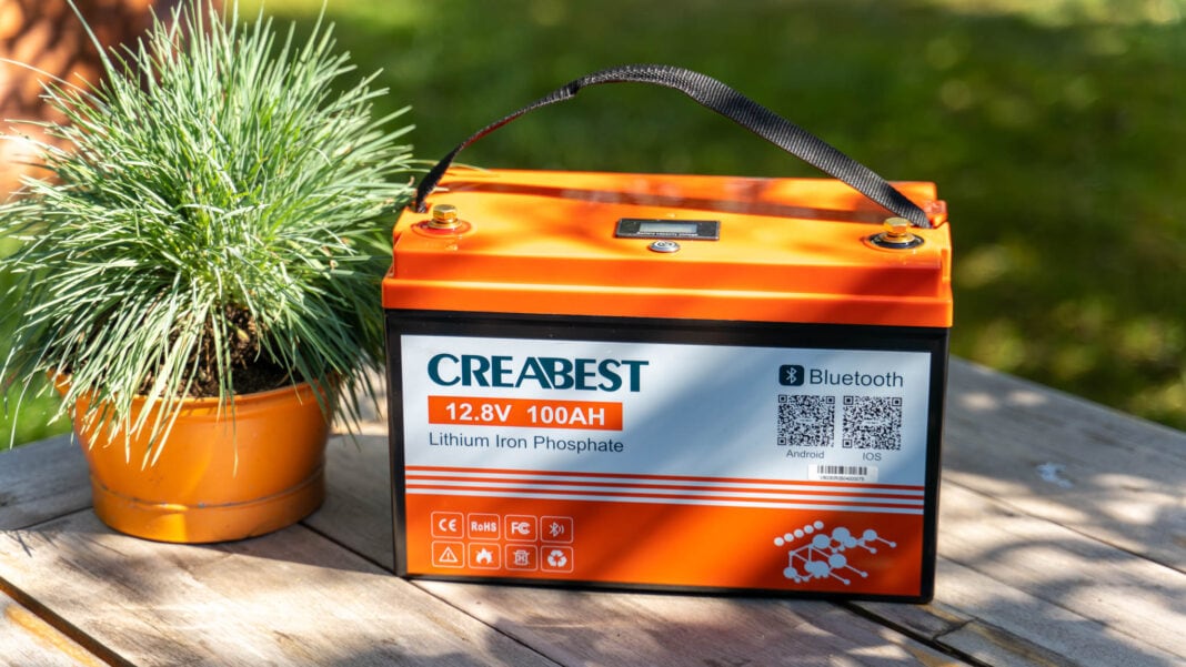Der Creabest LiFePO4 Akku 100Ah 12,8V mit Bluetooth im Test Techtest