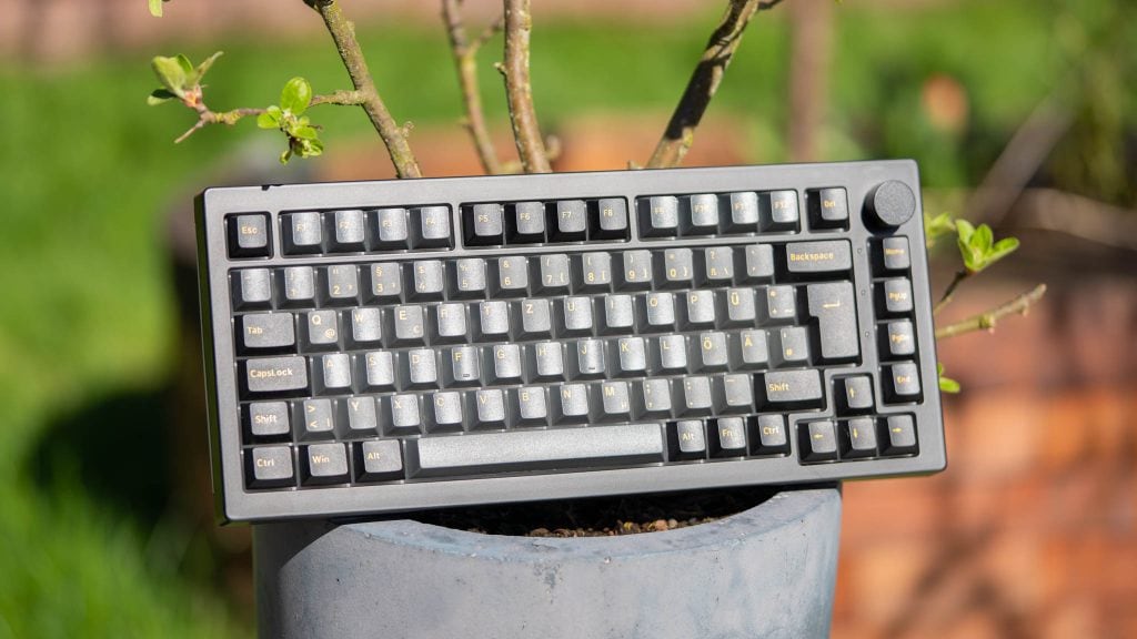 The highest quality cheap keyboard! Akko 5075S in the test - Techtest