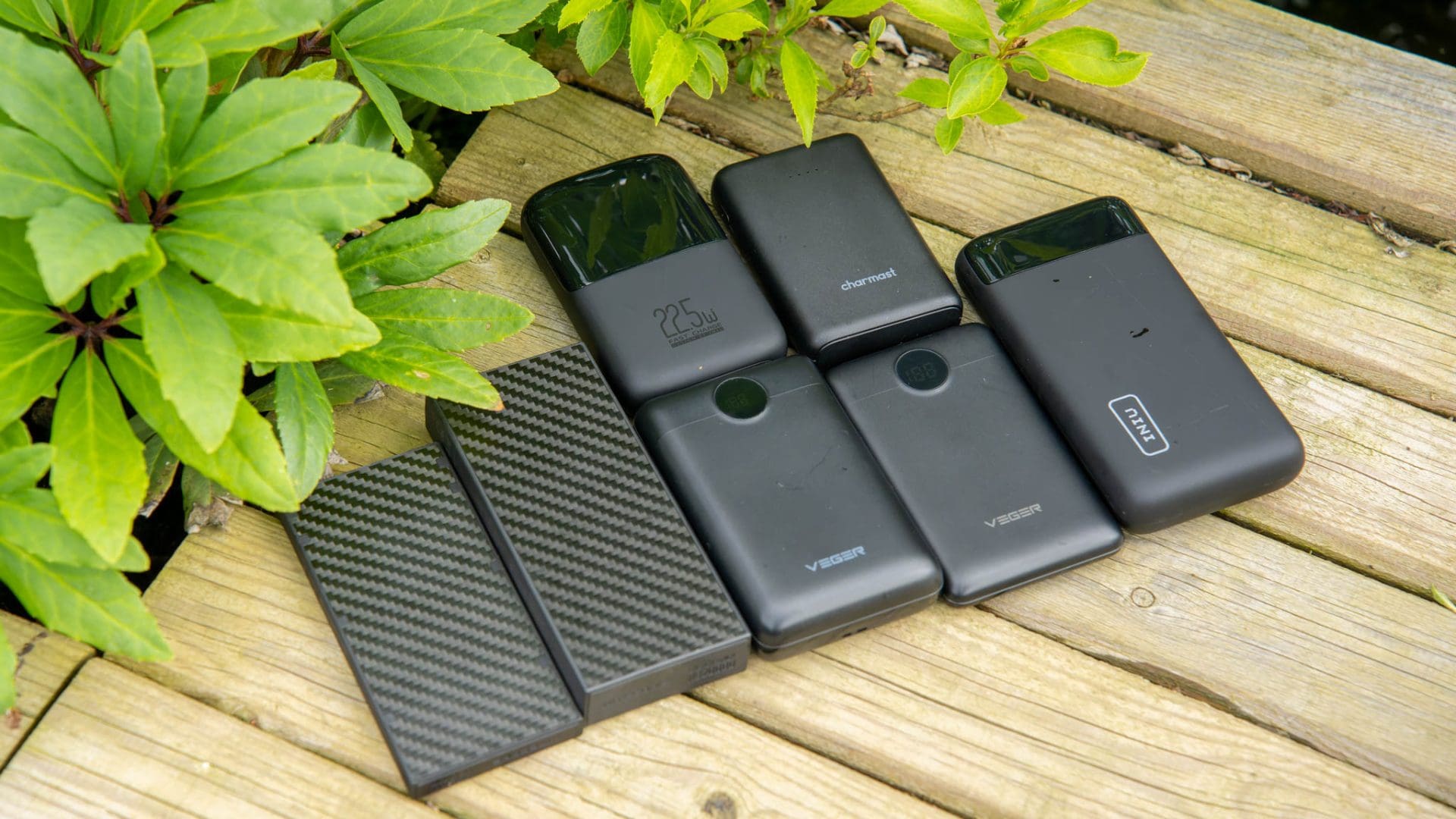 Die besten leichten Powerbanks, ideal fürs Wandern! 2024 - Techtest Die besten leichten Powerbanks, ideal fürs Wandern! 2024 - Techtest