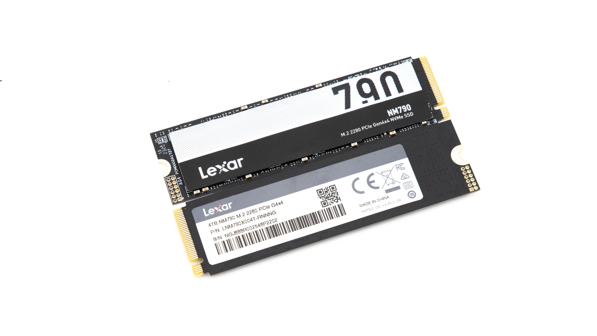 Lexar LNM790X004T-RNNNG M.2 - Disque SSD Lexar 