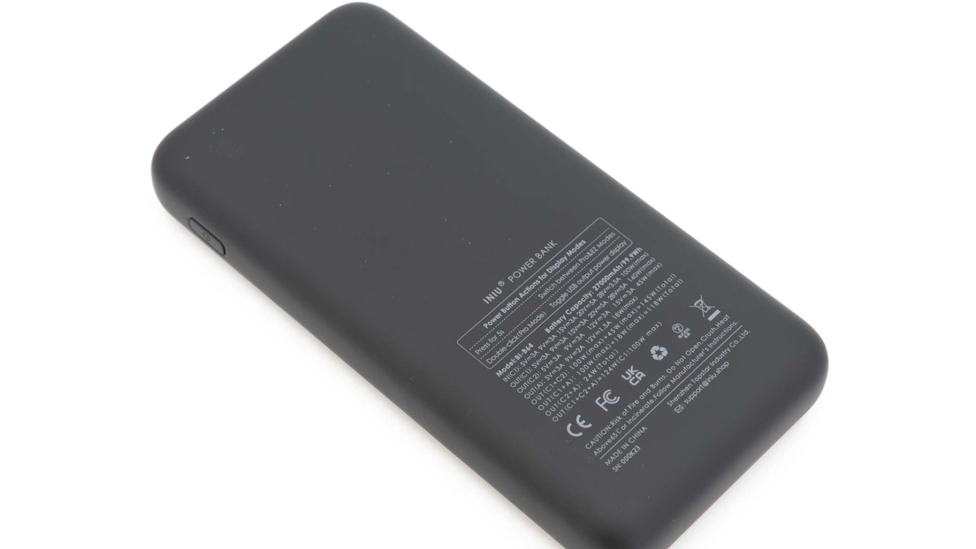 INIU Power Bank 27000mAh 140W im Test, INIUs erste echte Flaggschiff ...