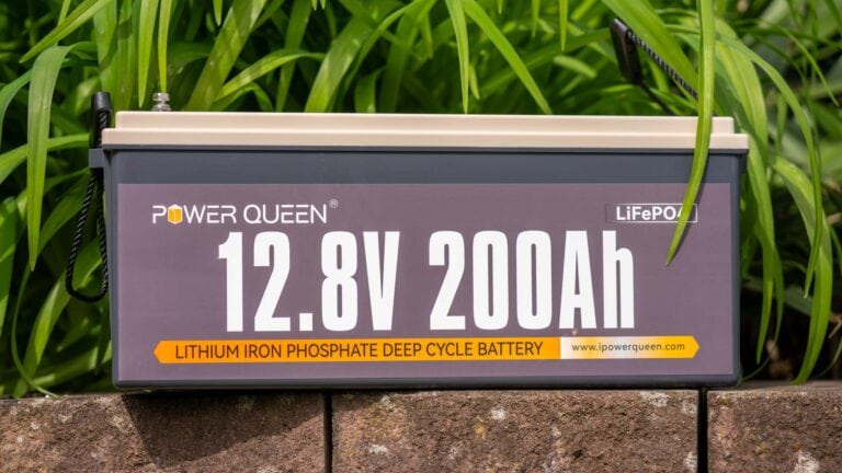 Power Queen 12,8V 200Ah LiFePO4 Batterie im Test, wirklich satte 200Ah?