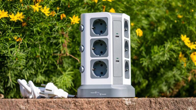 KOOSLA SP2123UC 12 Fach Steckdosenturm mit 65 W USB PD Netzteil im Test