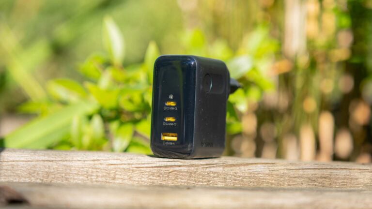 Baseus PicoGo AE21 Test: 100W USB-Ladegerät mit Display