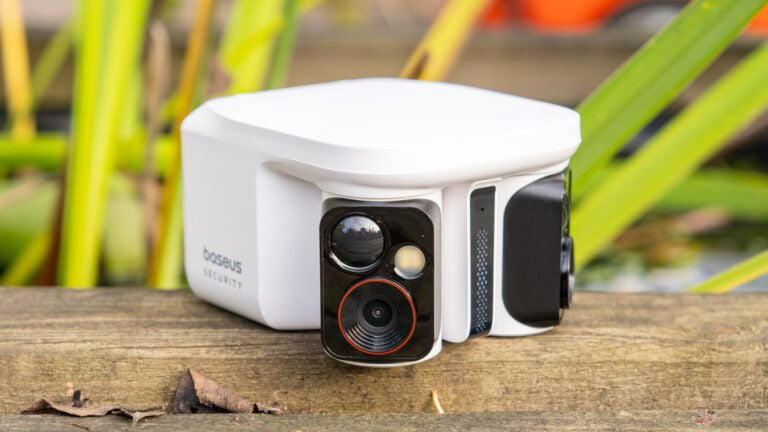 Baseus X1 Pro Test: Überwachungskamera mit 300° Tracking und Solar