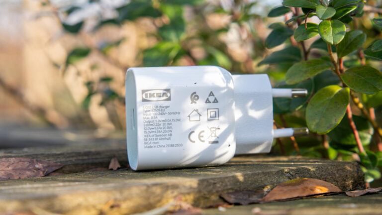 20W für 4€?! Das Ikea SJÖSS E2501-EU im Test