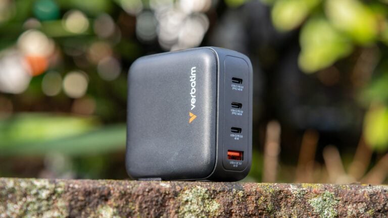 Besser als Anker und UGREEN?! Verbatim Mini GaN Charger 140 W im Test