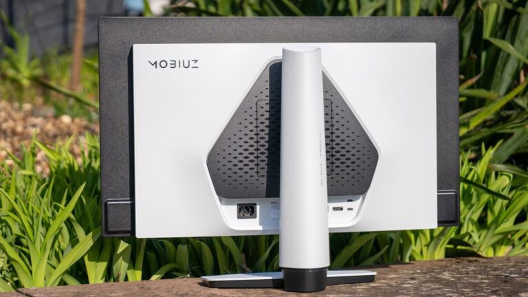 BenQ MOBIUZ EX271UZ im Test – 4K OLED für Gamer & Content Creator