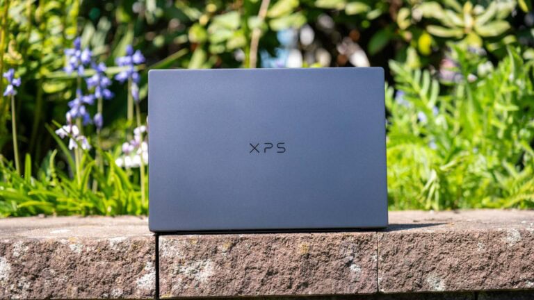 Dell XPS 14 DA14260 Test: 20 Stunden Akku und echtes Premium-Feeling