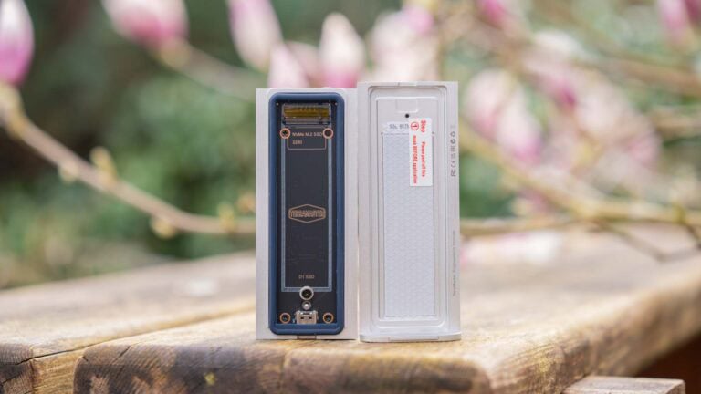 Terramaster D1 Test – IP67, 1,2 Tonnen Druck und bis zu 1.050 MB/s