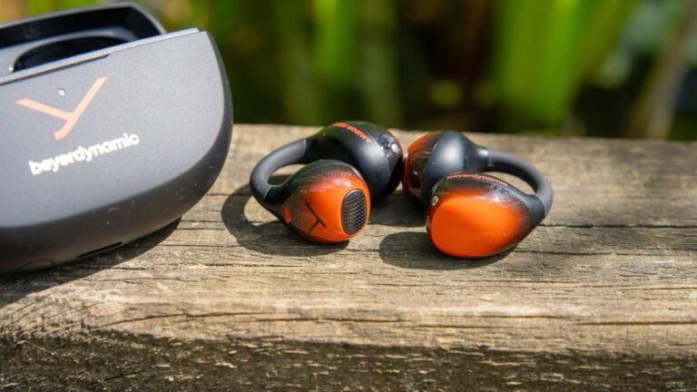 Beyerdynamic AMIRON ZERO SPORT im Test: Die aktuell besten offenen Ohrhörer? (Ja)
