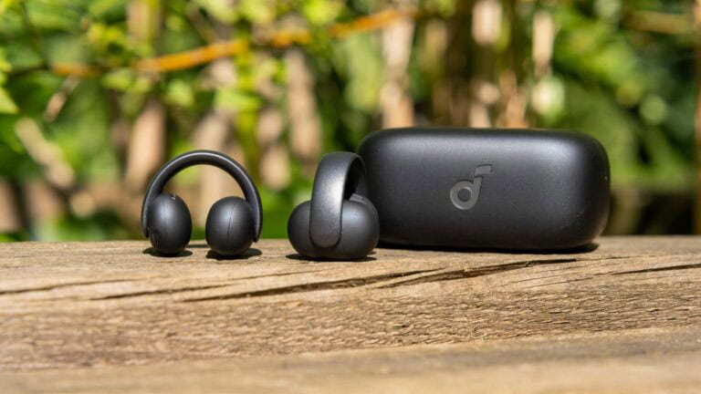 Anker Soundcore AeroClip im Test: Offene Clip-Ohrhörer mit natürlichem Klang für 90 €