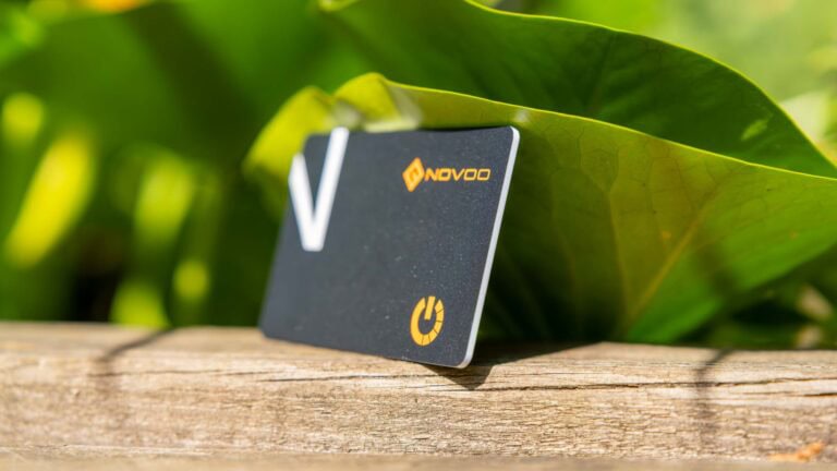 NOVOO Geldbörsen Tracker Karte im Test, die dünne AirTag-Alternative für die Geldbörse für unter 10€