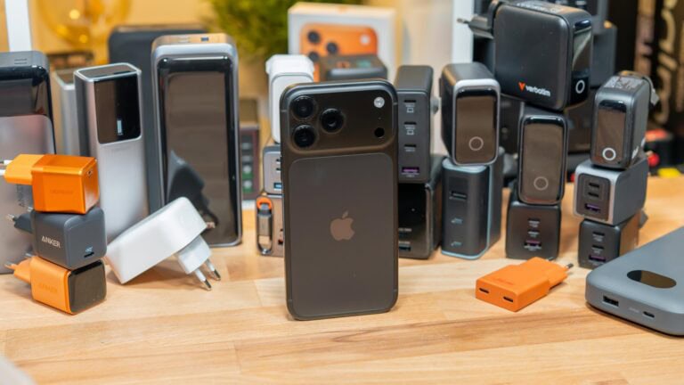 iPhone 18 Pro Max Ladeanalyse: Bis zu 52 W mit AVS – welches Ladegerät brauchst du?
