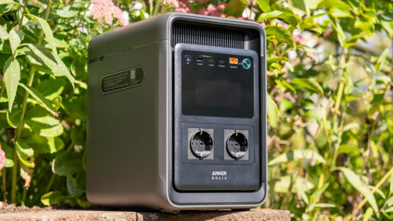 Anker SOLIX S2000 Test: Kompakte 2000-Wh-Powerstation mit extrem effizientem USV-Modus